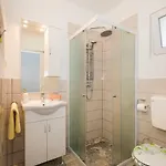 Slavica شقة مالي لوشينغْ