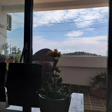 Slavica شقة